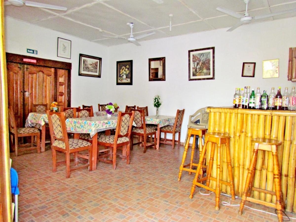 Comfort Beach Resort Biriwa 外观 照片